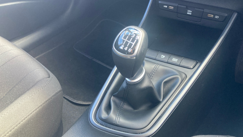 Hyundai BAYON 1.0 TGDi 48V MHEV SE Connect 5dr Petrol Hatchback